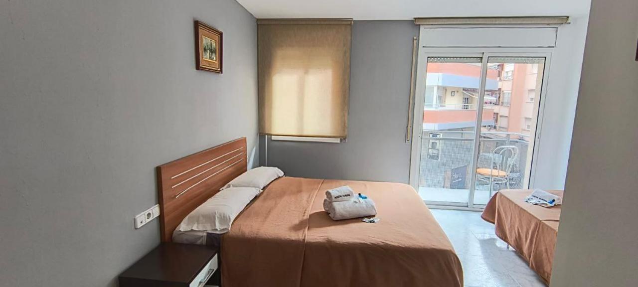 Hostal Europa Ταραγόνα Εξωτερικό φωτογραφία
