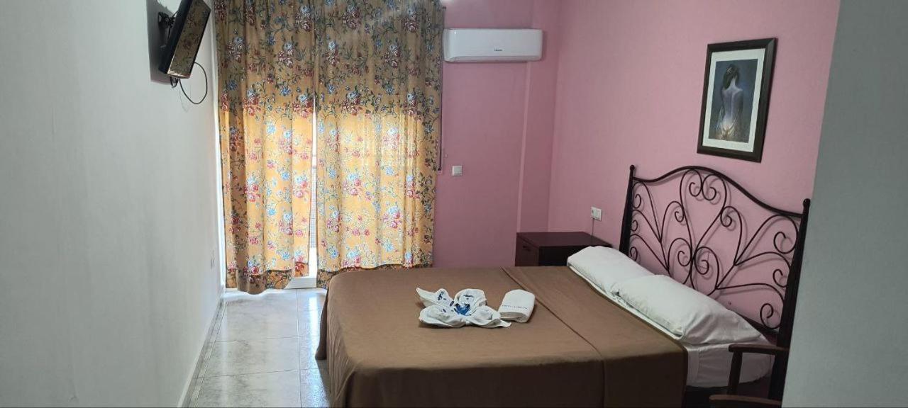 Hostal Europa Ταραγόνα Εξωτερικό φωτογραφία